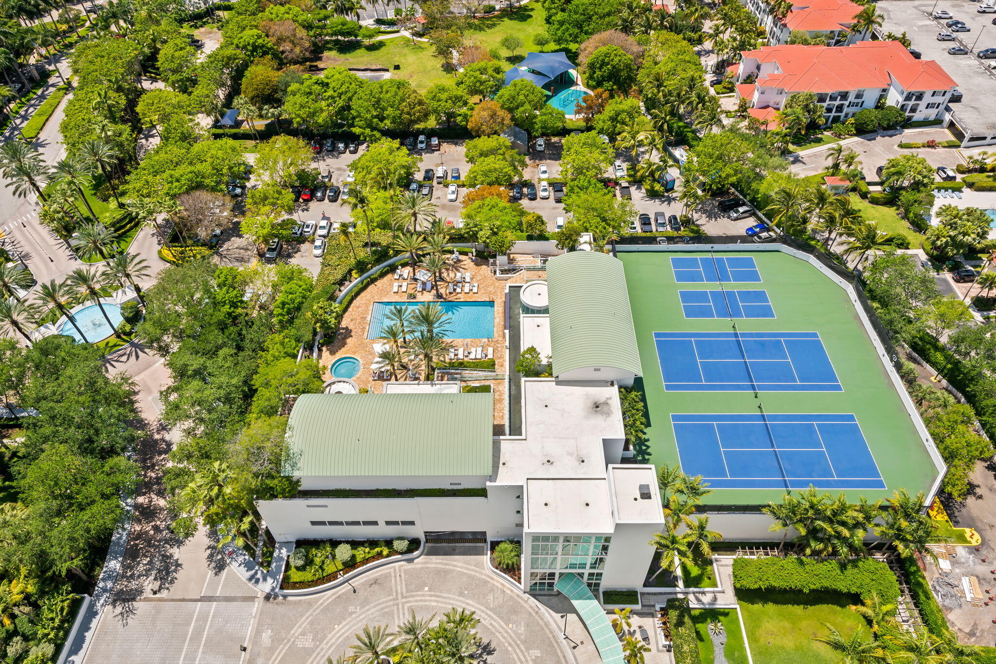 THE PENINSULA II CONDO - Residential
