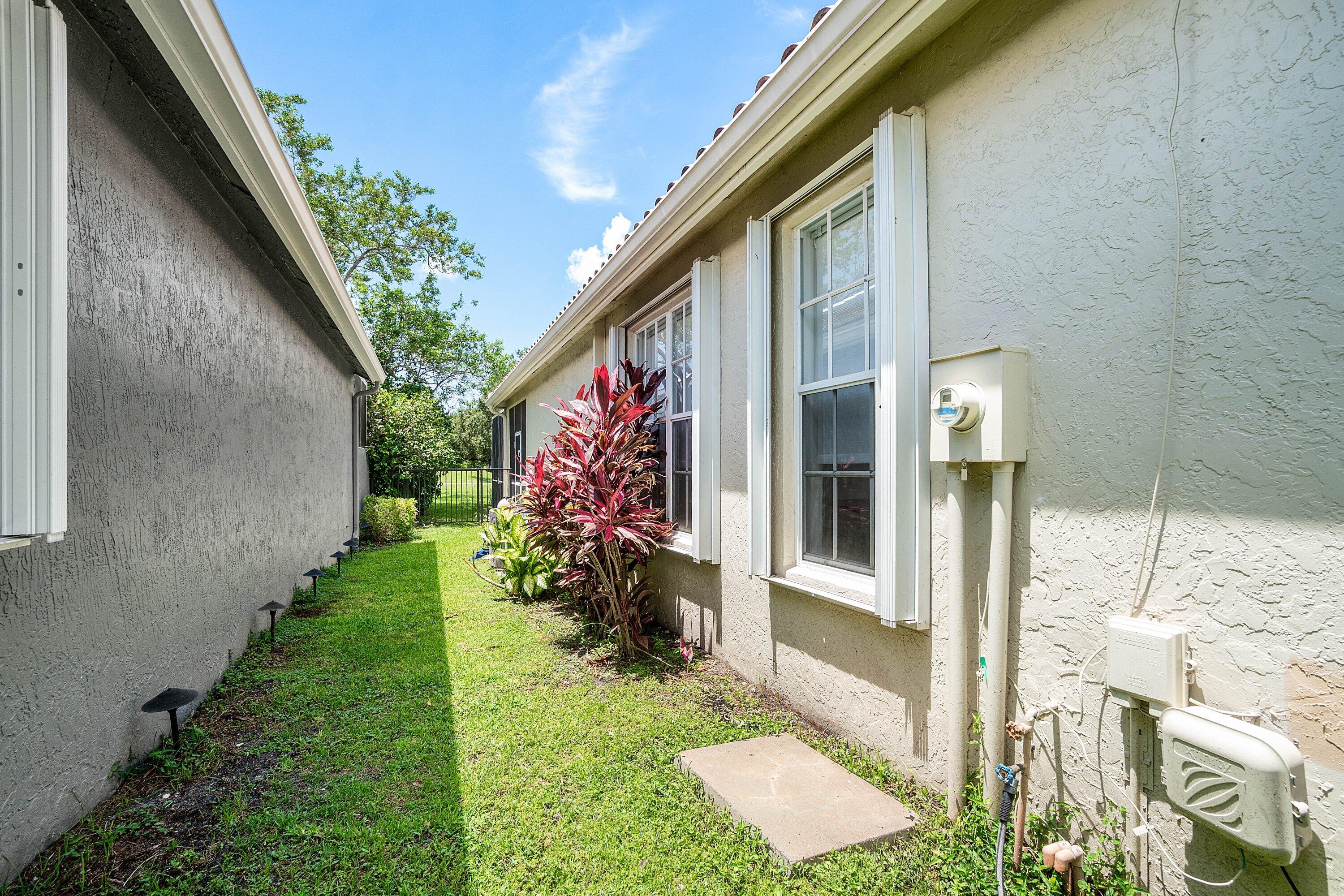 POLO TRACE - Residential Lease