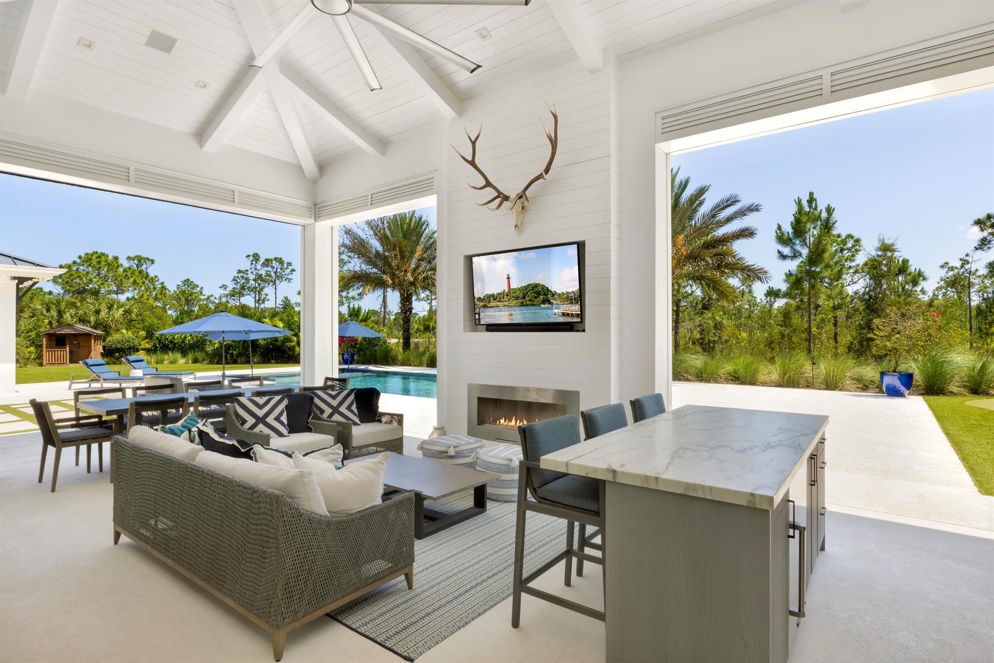 JUPITER EQUESTRIAN ESTATES (AKA HIDDEN BRIDGE) - Residential