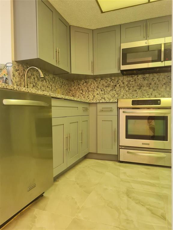 INVERWOOD CONDO - Residential Lease