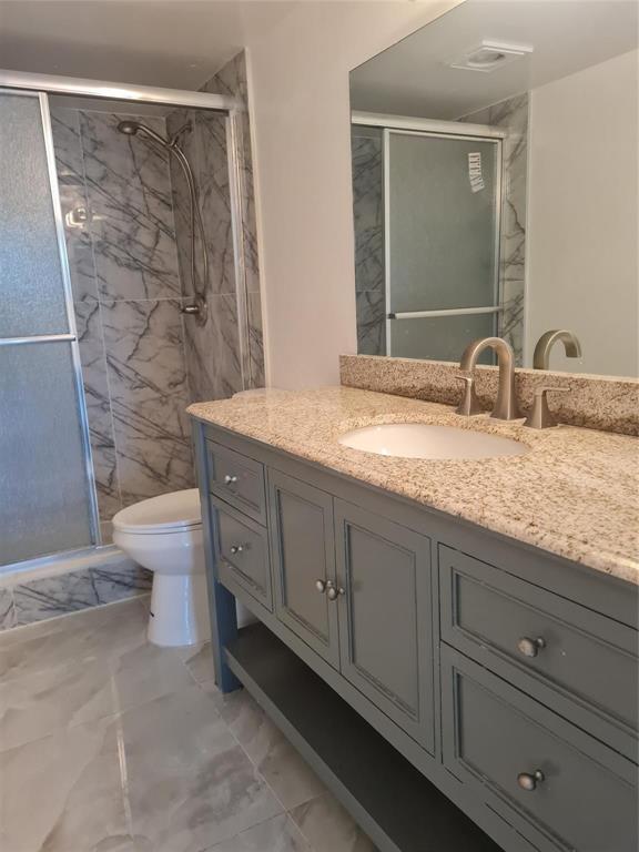 INVERWOOD CONDO - Residential Lease