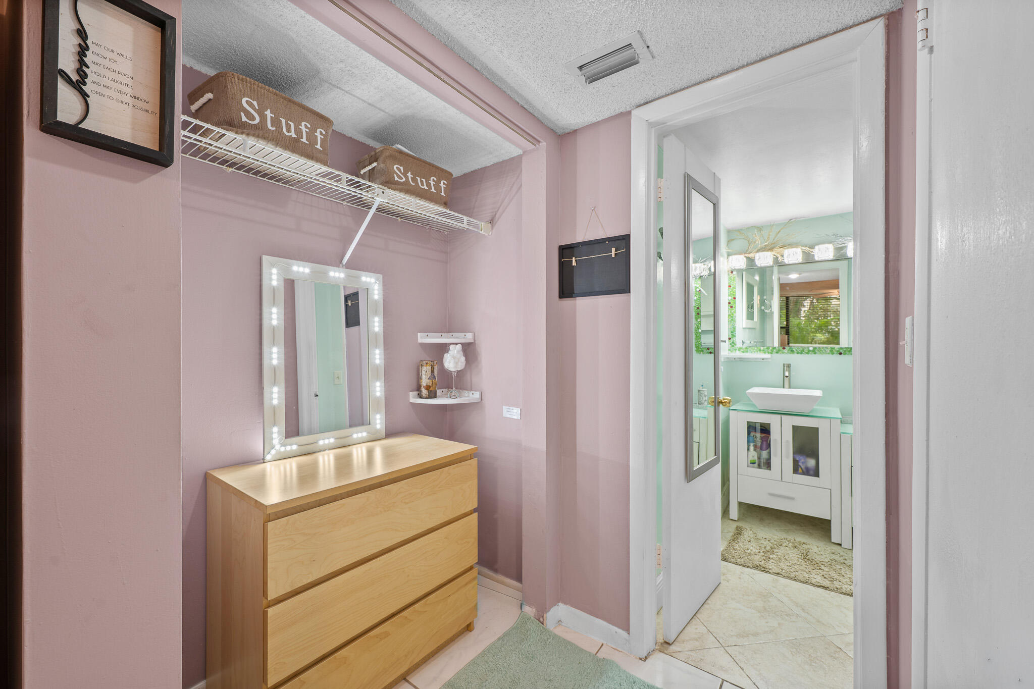 PLANTATION FOREST CONDO - Residential