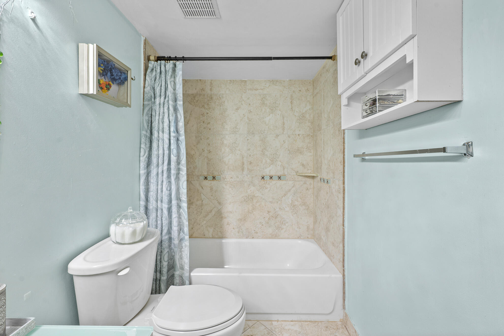 PLANTATION FOREST CONDO - Residential