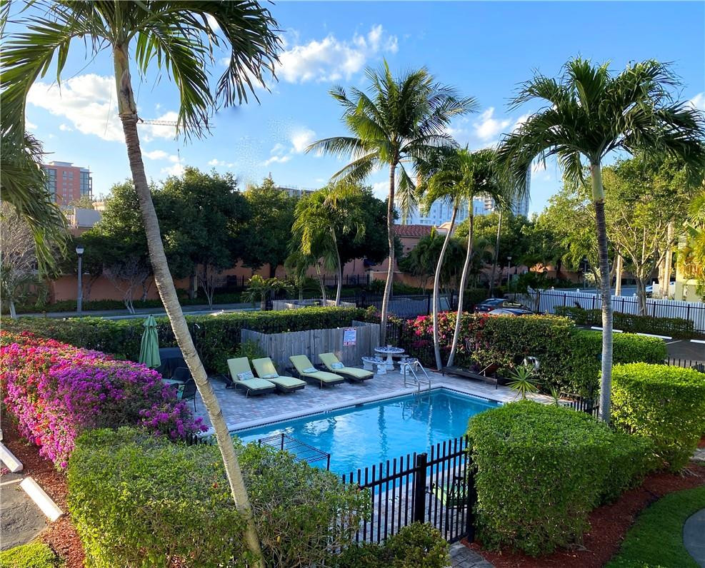 UPSCALE VICTORIA PARK, GATED BOUTIQUE COMPLEX, PRIVATE AND LUSHLY LANDSCAPED, THIS IS A STUNNING UNIT W/ MARBLE FLOORS, DESIGNER TOUCHES--CUSTOM DRAPERIES, CROWN MOLDING,BEAUTIFUL KITCHEN W/ CUSTOM CABINET FRONTS, GLASS TILE BACK SPLASH & GRANITE COUNTER TOPS,CUSTOM BATHROOM W/ DECORATIVE TILE INSERTS & GRANITE, GIANT CLOSET W/ORGANIZERS, SECLUDED PRIVATE BALCONY, IMPACT GLASS. WALK TO FRESH MARKET, DINING & ALL NIGHT LIFE, LAS OLAS BLVD--HEATED POOL, GATED PARKING, LAUNDRY FACILITY IN COMPLEX, 1 PARKING SPOT COMES W/ UNIT, ADDITIONALGUEST PARKING.  WELL MANAGED HOA.  OK TO LEASE.  PET FRIENDLY.