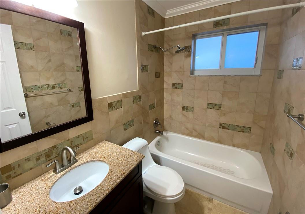 HIBISCUS HOUSE CONDO - Residential