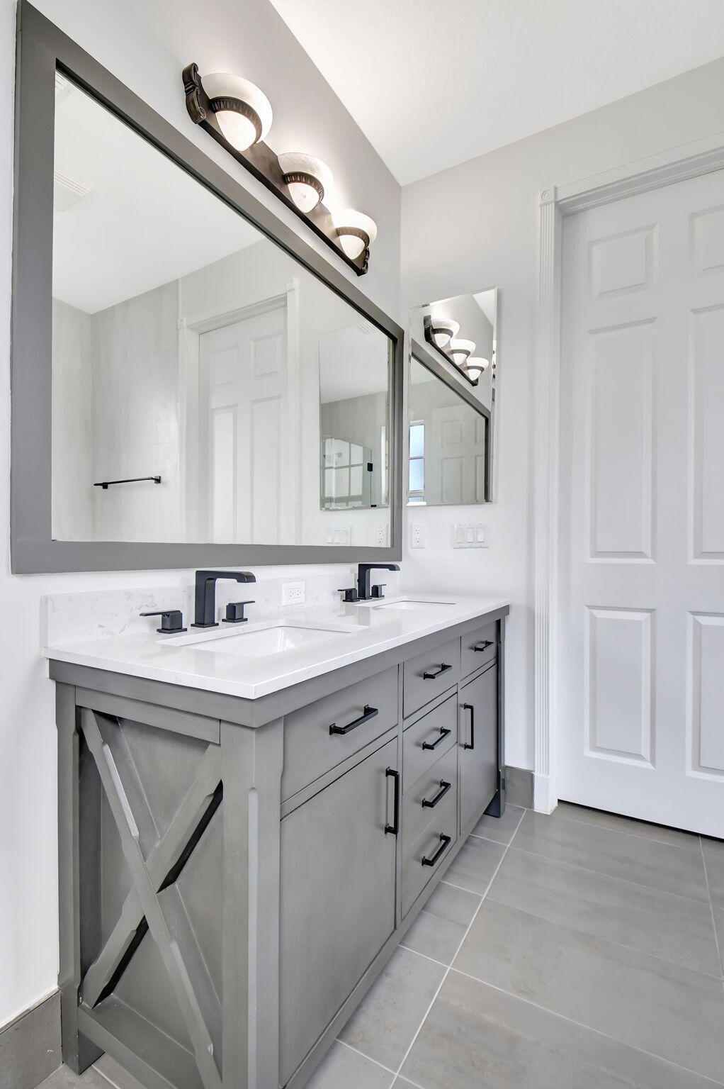 Central Park - Residential Lease