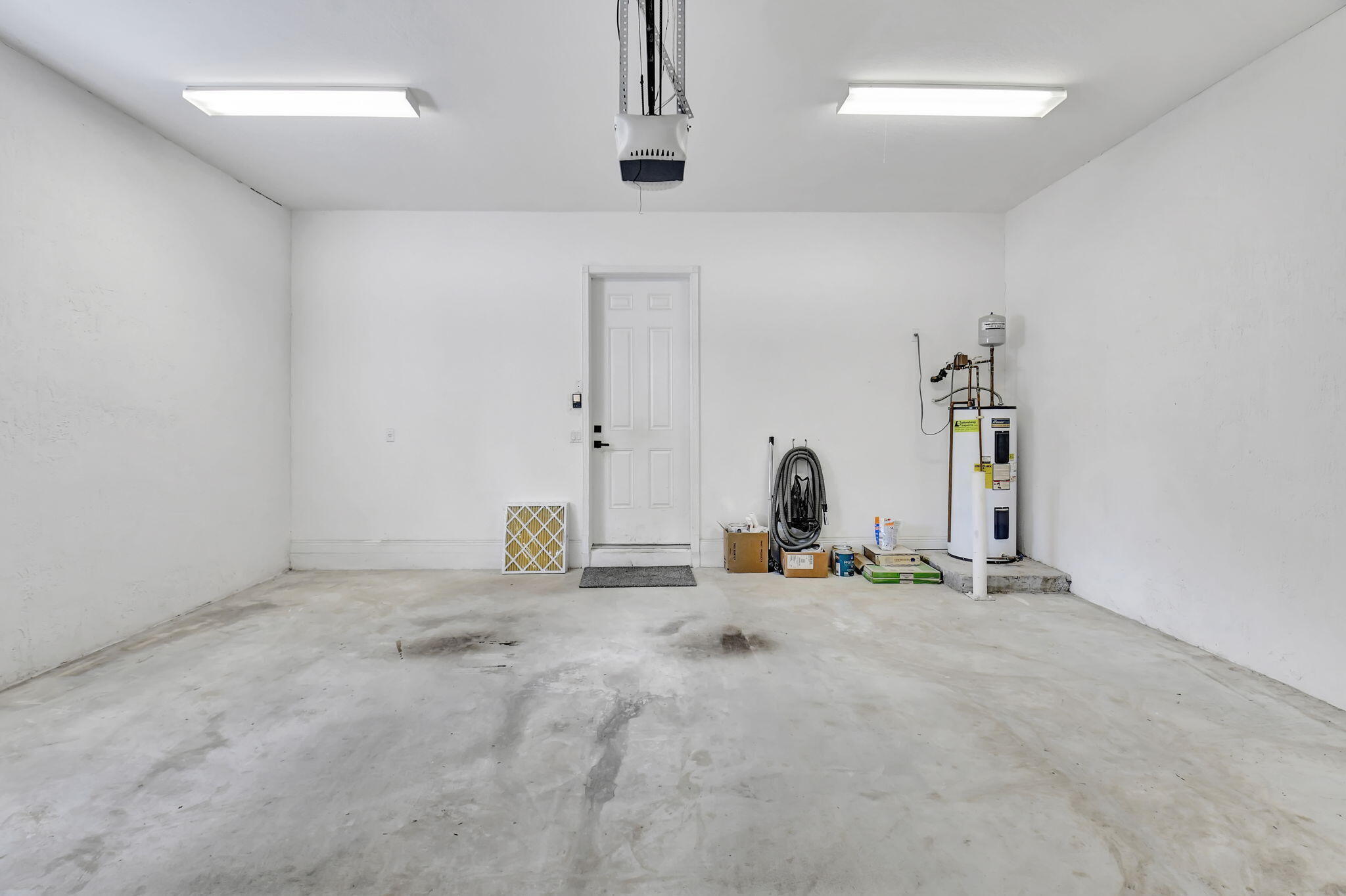 Central Park - Residential Lease