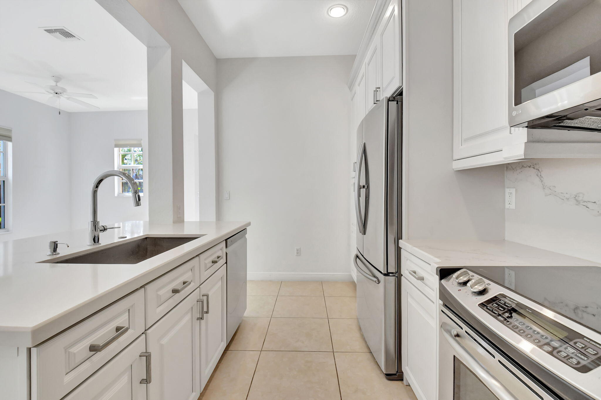 Central Park - Residential Lease