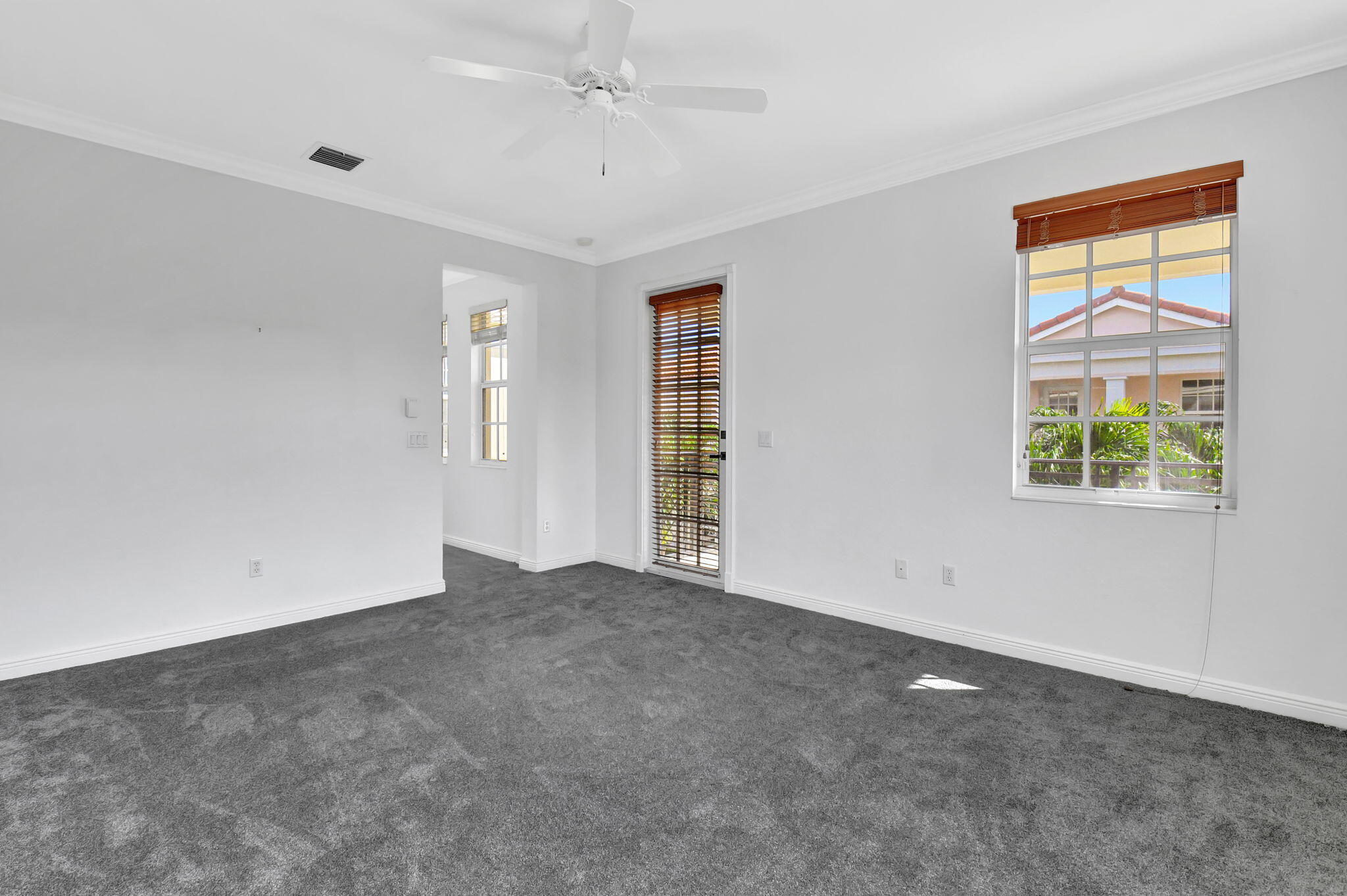 Central Park - Residential Lease