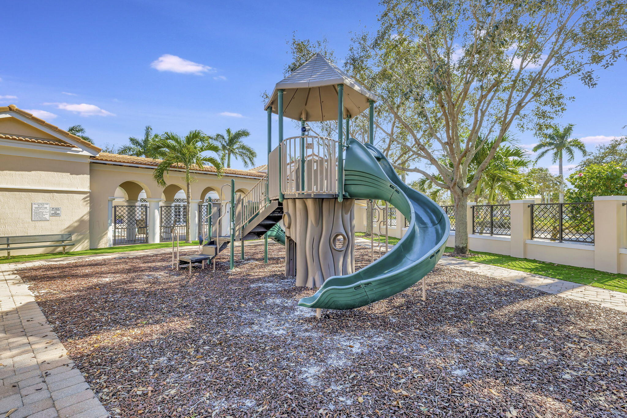 Central Park - Residential Lease