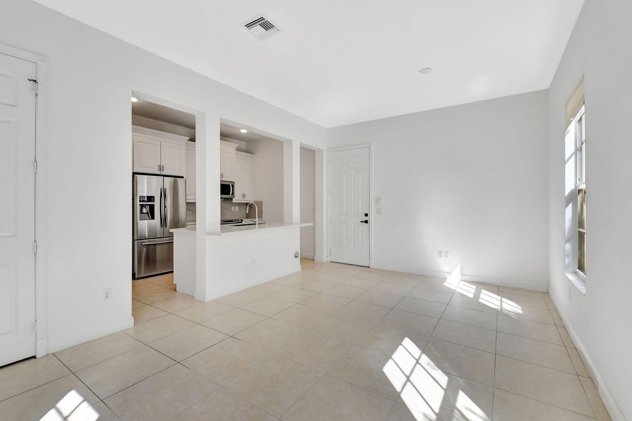 Central Park - Residential Lease