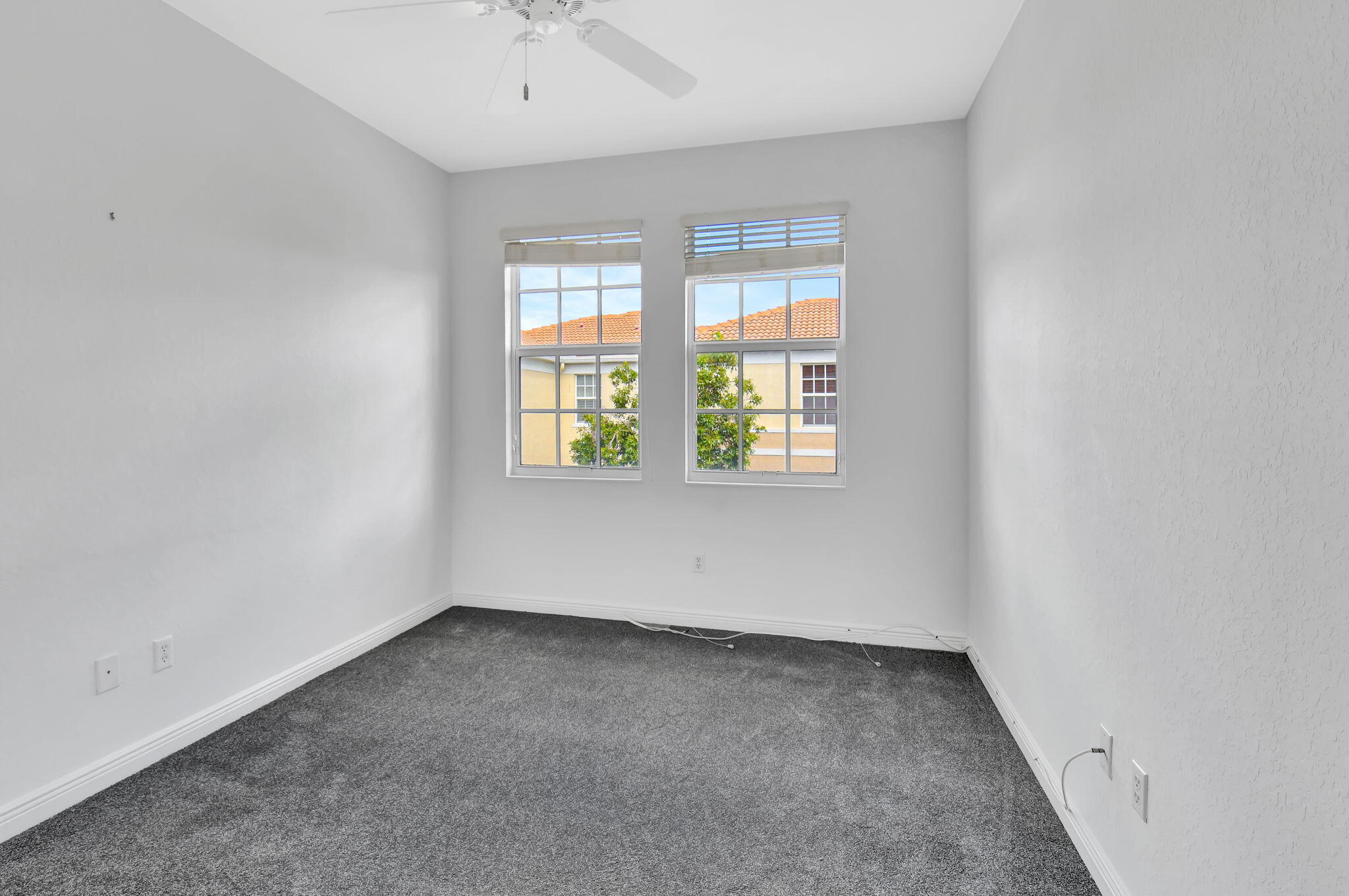 Central Park - Residential Lease