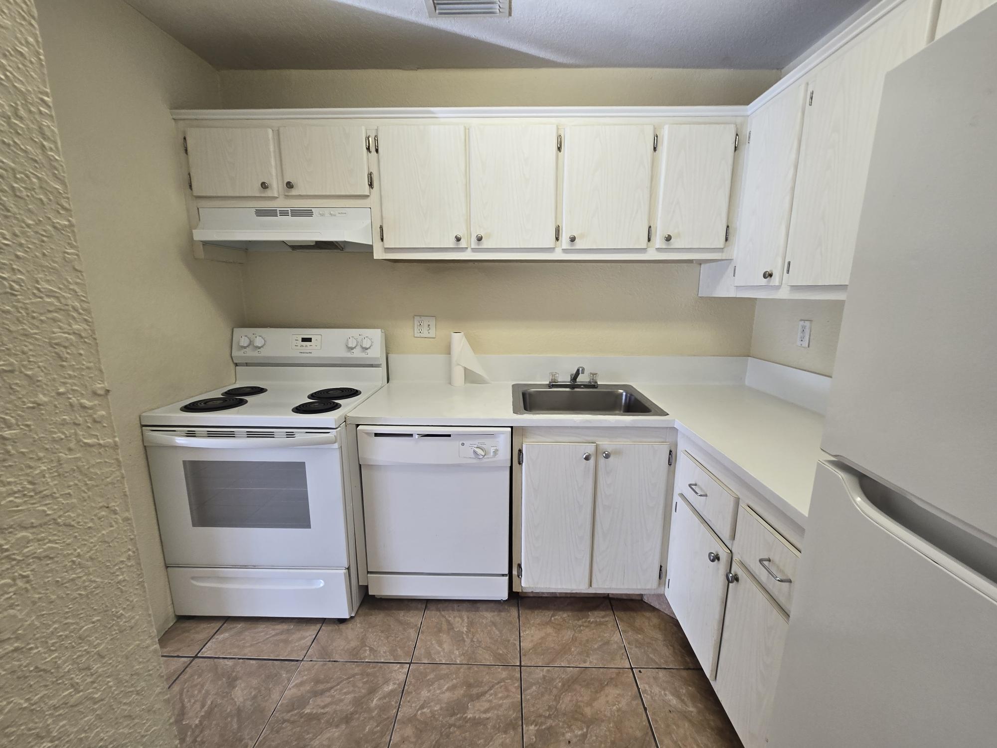 CLEAR LAKE PALMS CONDO - Residential