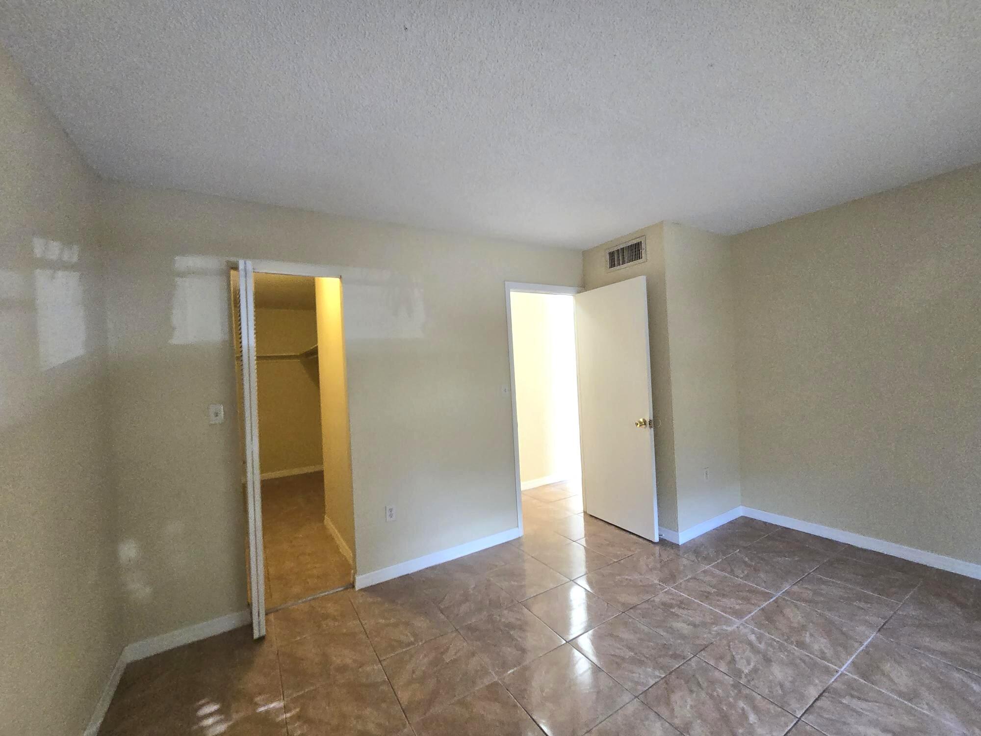 CLEAR LAKE PALMS CONDO - Residential