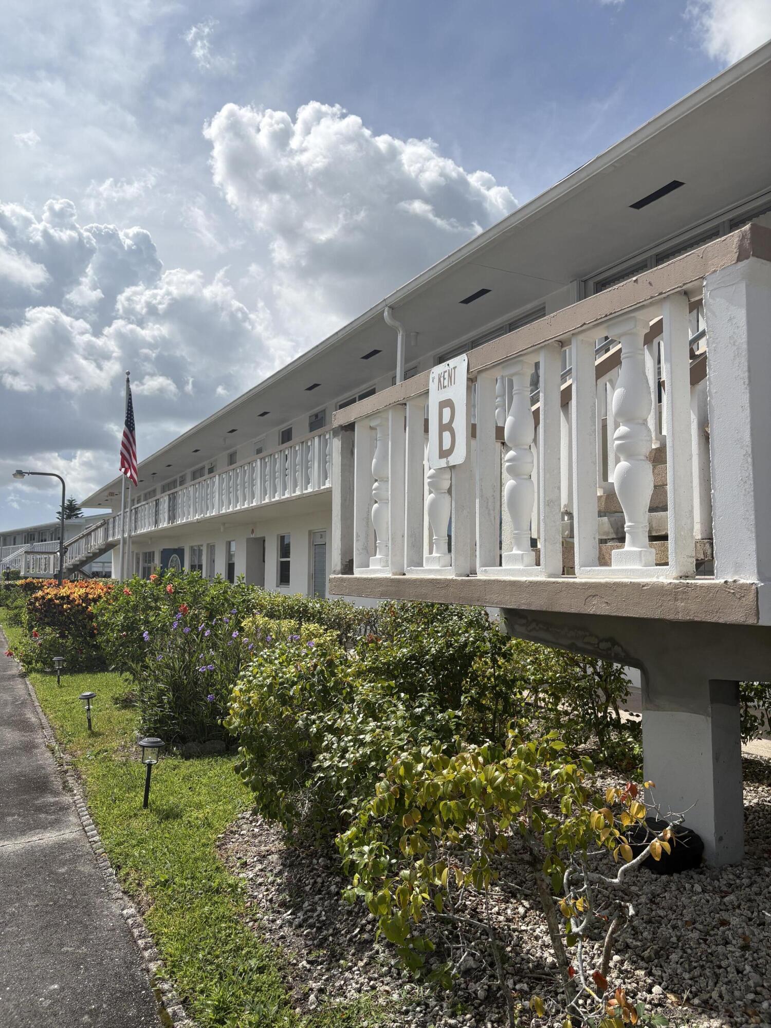 CENTURY VILLAGE - Residential