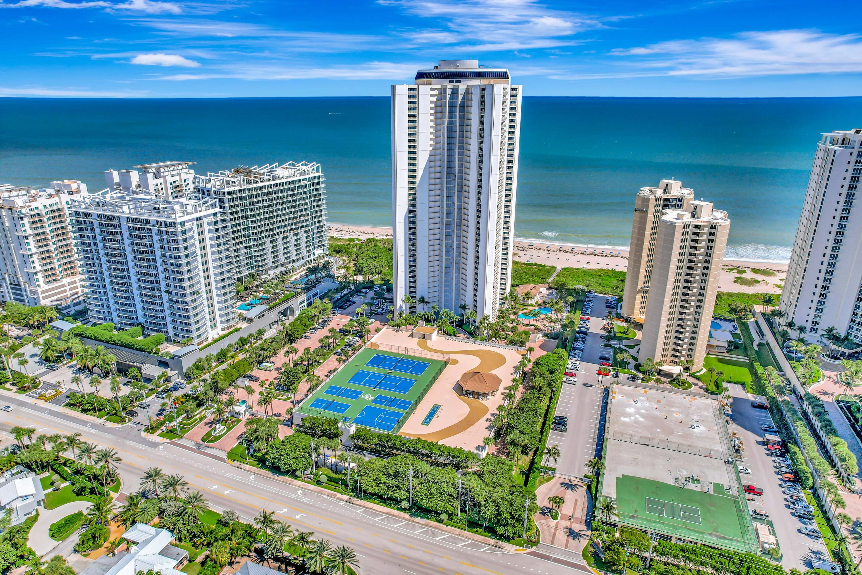 TIARA CONDO - Residential