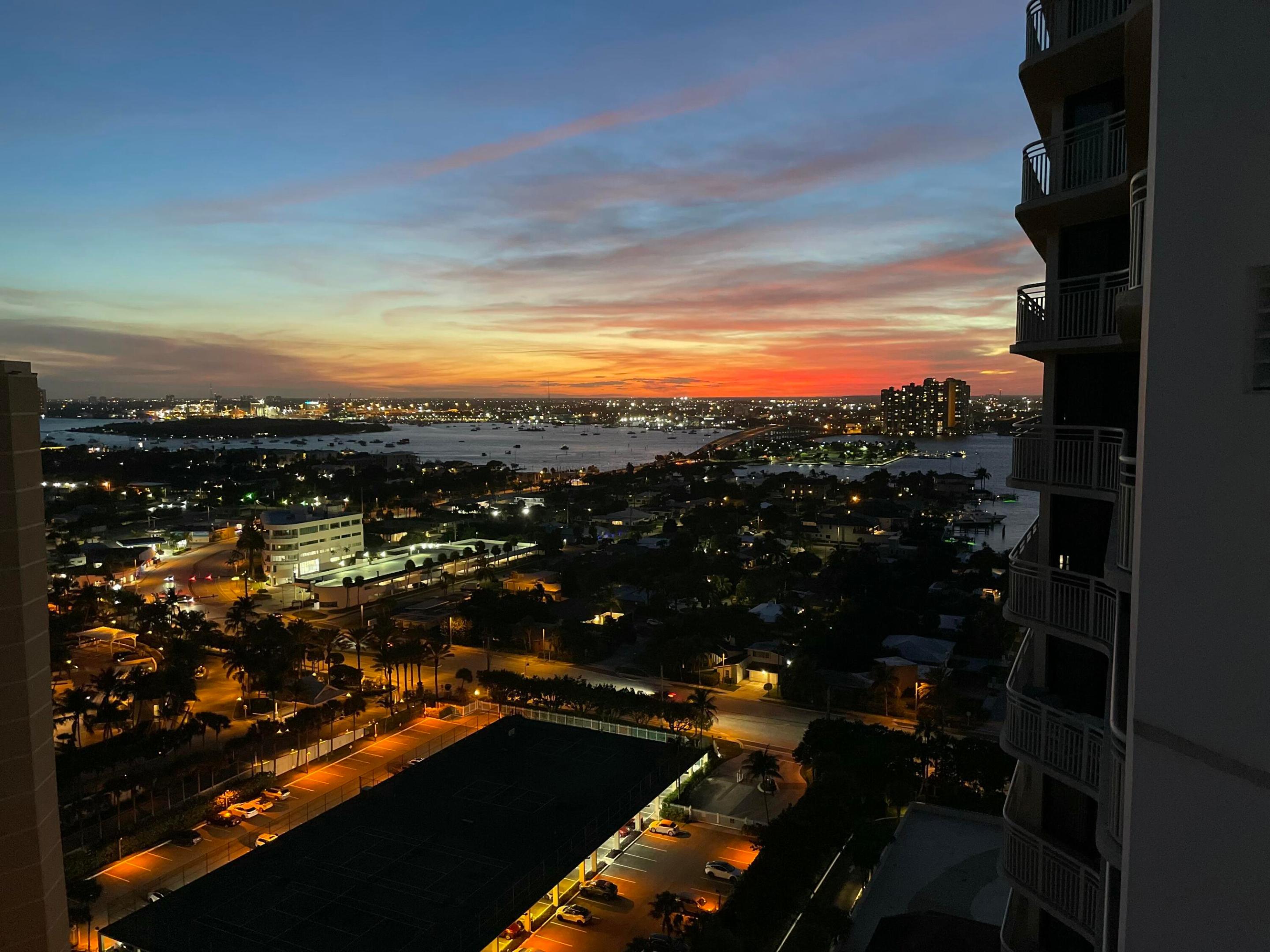 TIARA CONDO - Residential