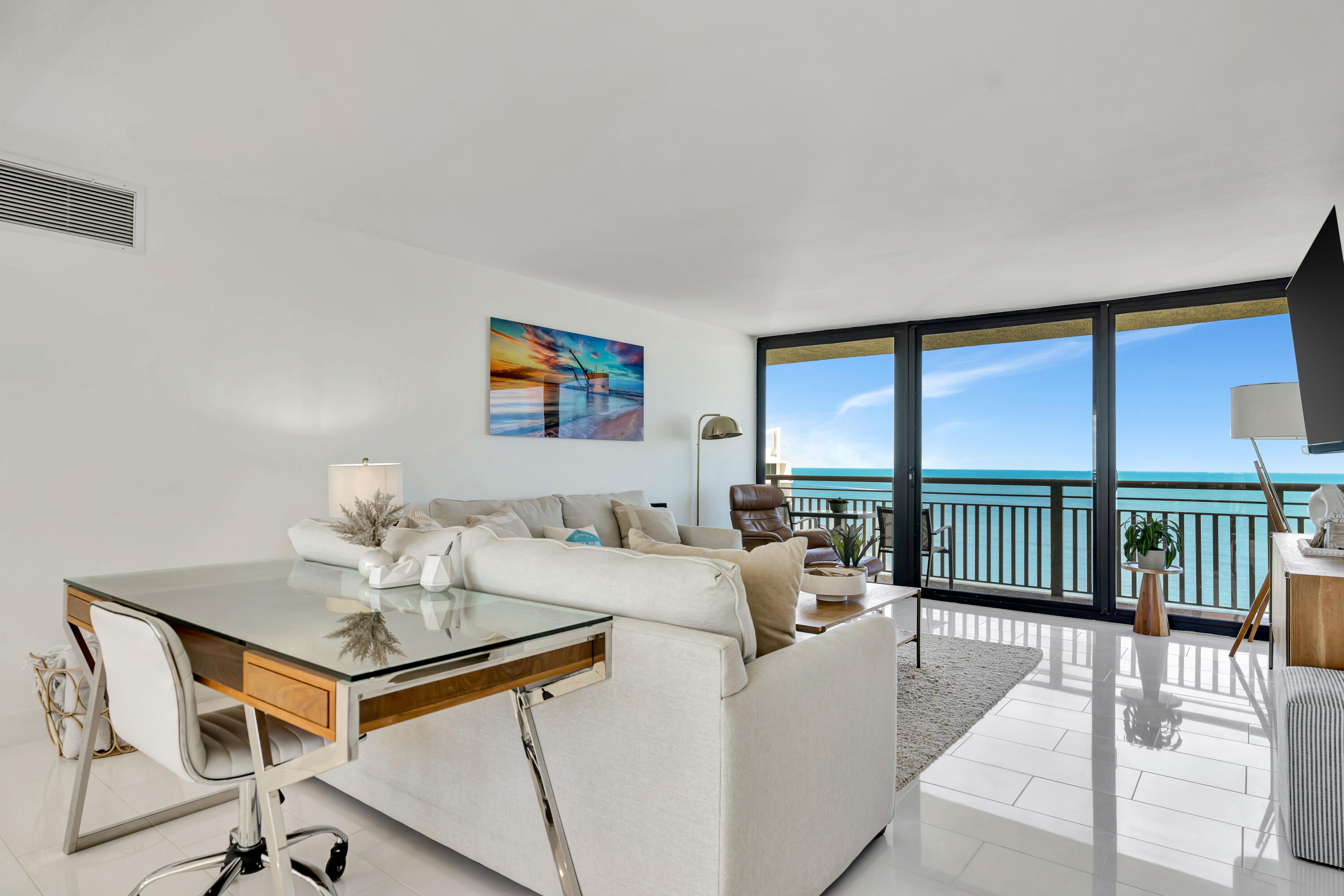 TIARA CONDO - Residential
