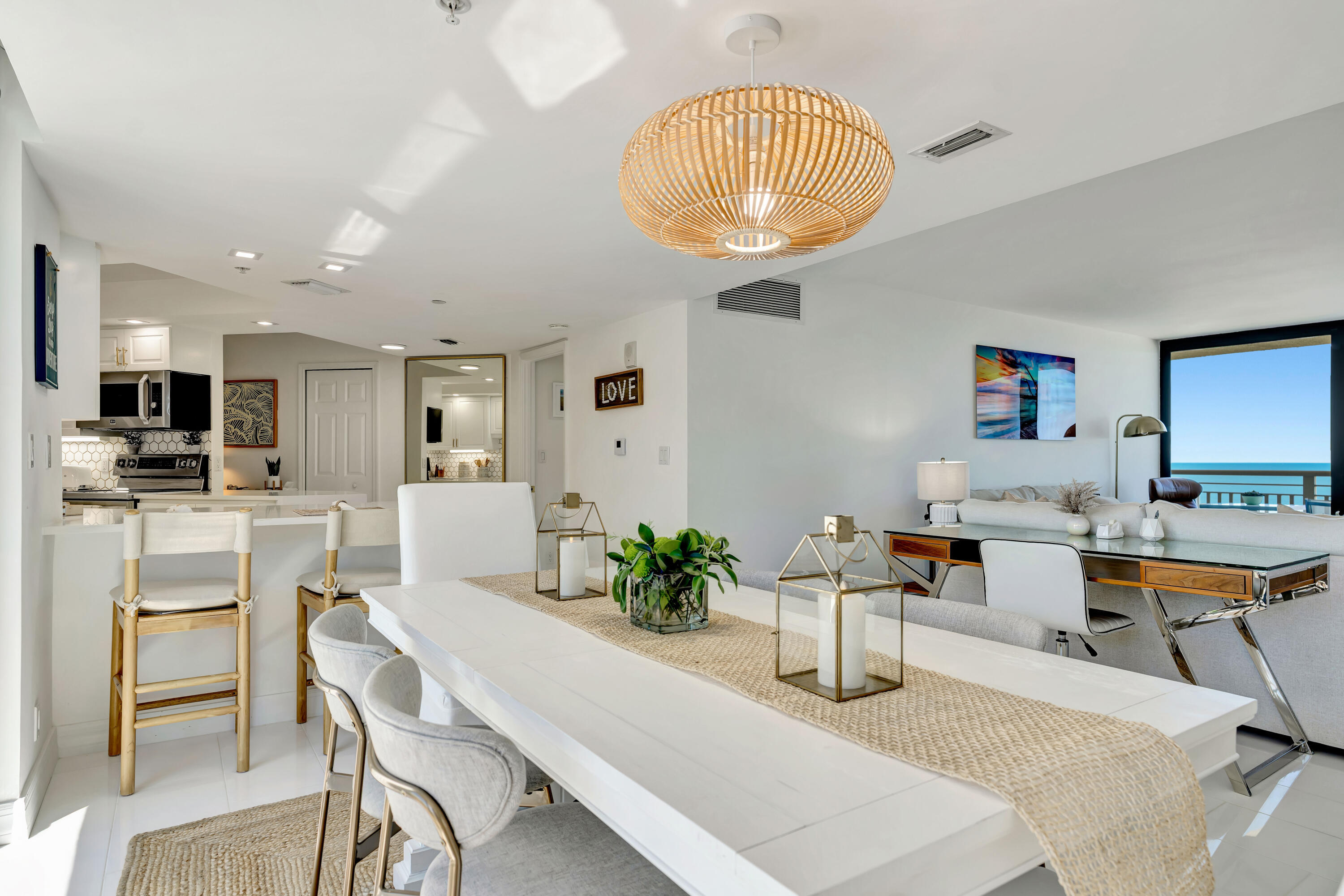 TIARA CONDO - Residential