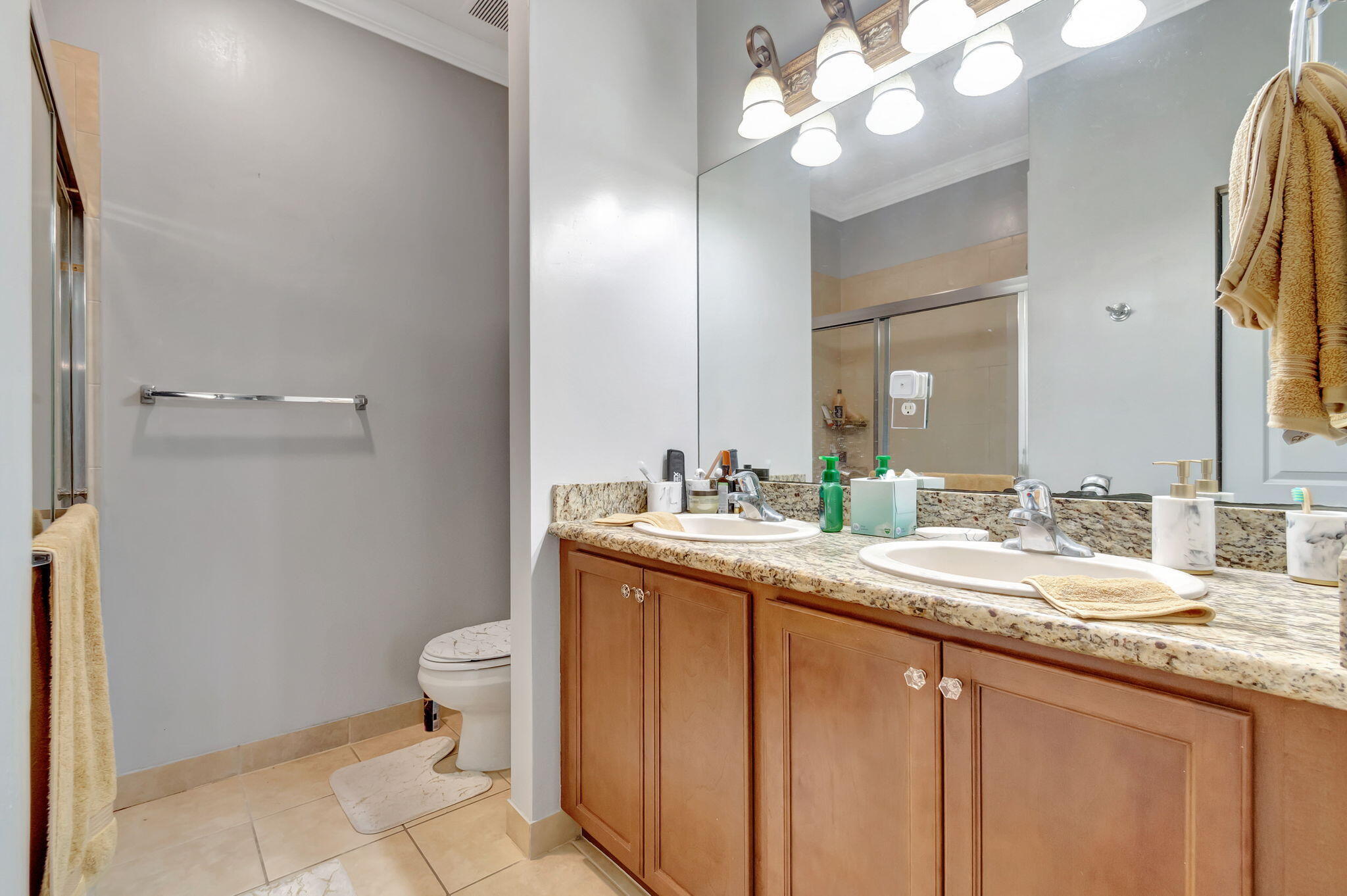 MONTEREY BAY TR - Residential Lease