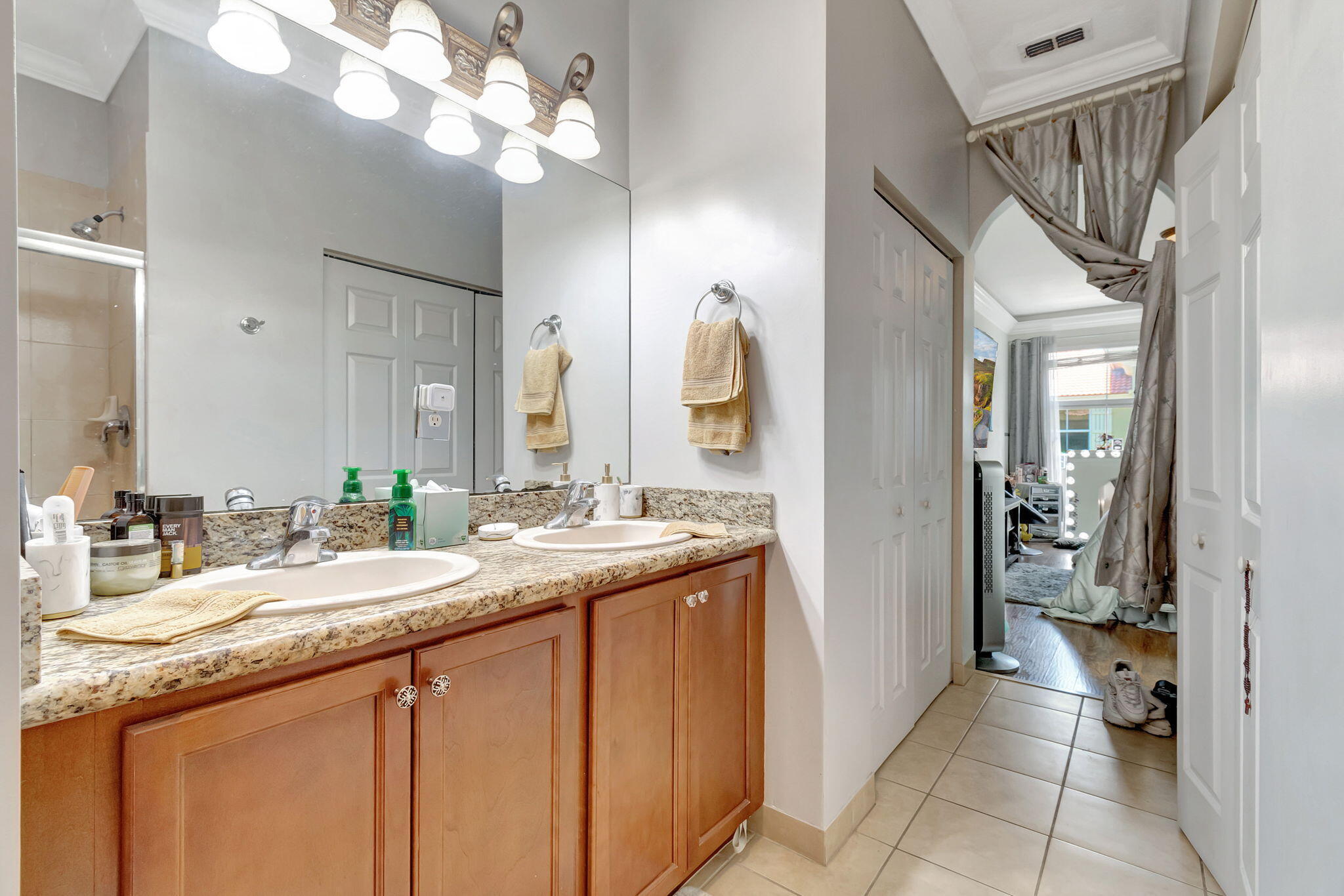 MONTEREY BAY TR - Residential Lease