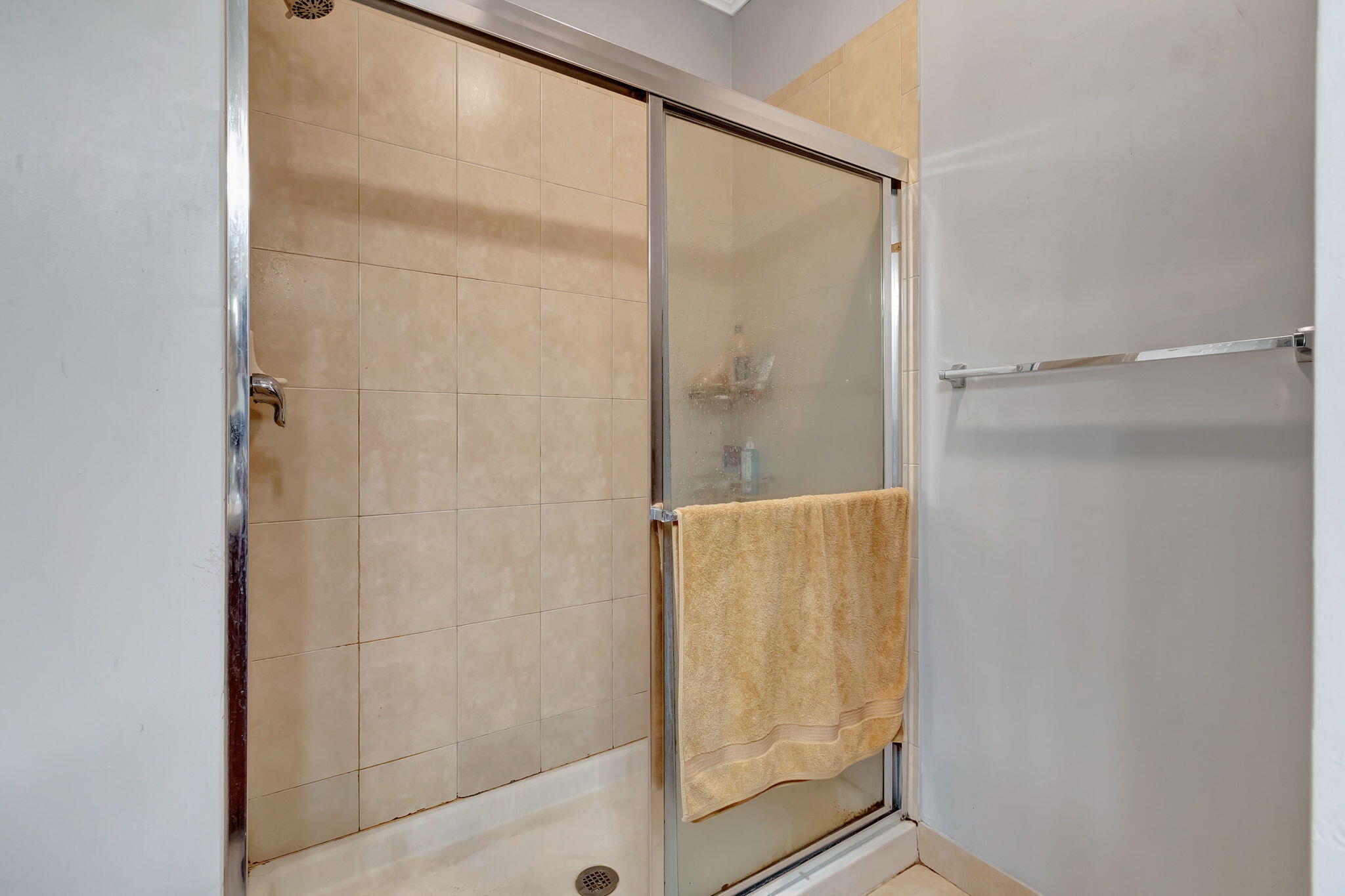 MONTEREY BAY TR - Residential Lease