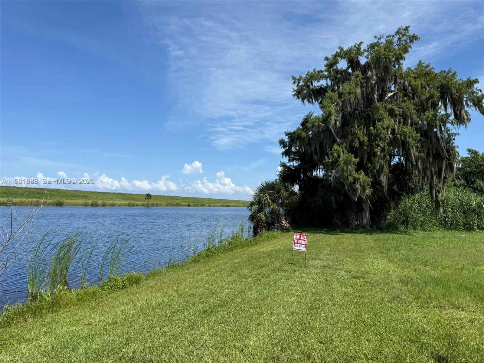 THE WATERWAY - Land