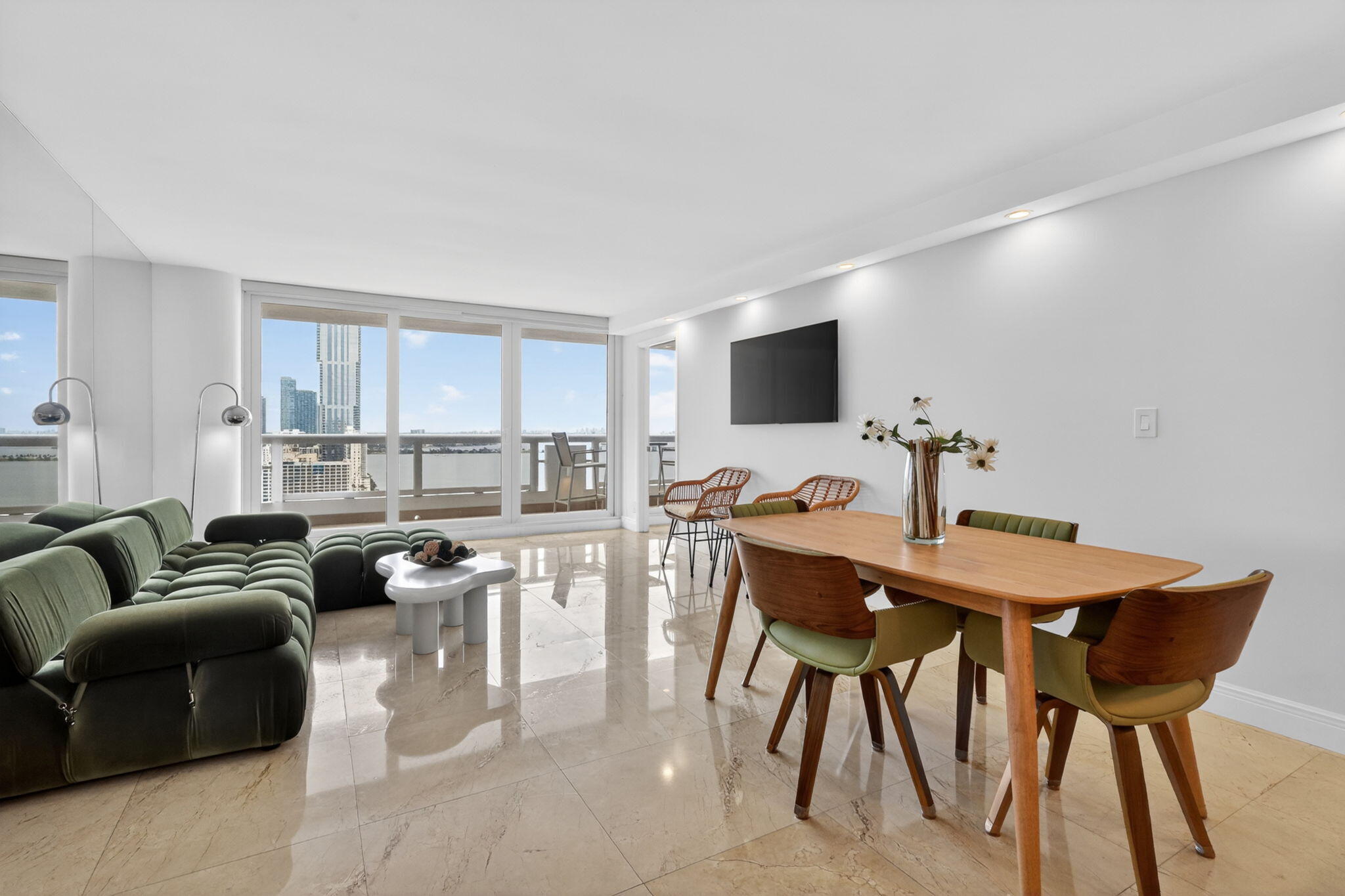 VENETIA CONDO - Residential