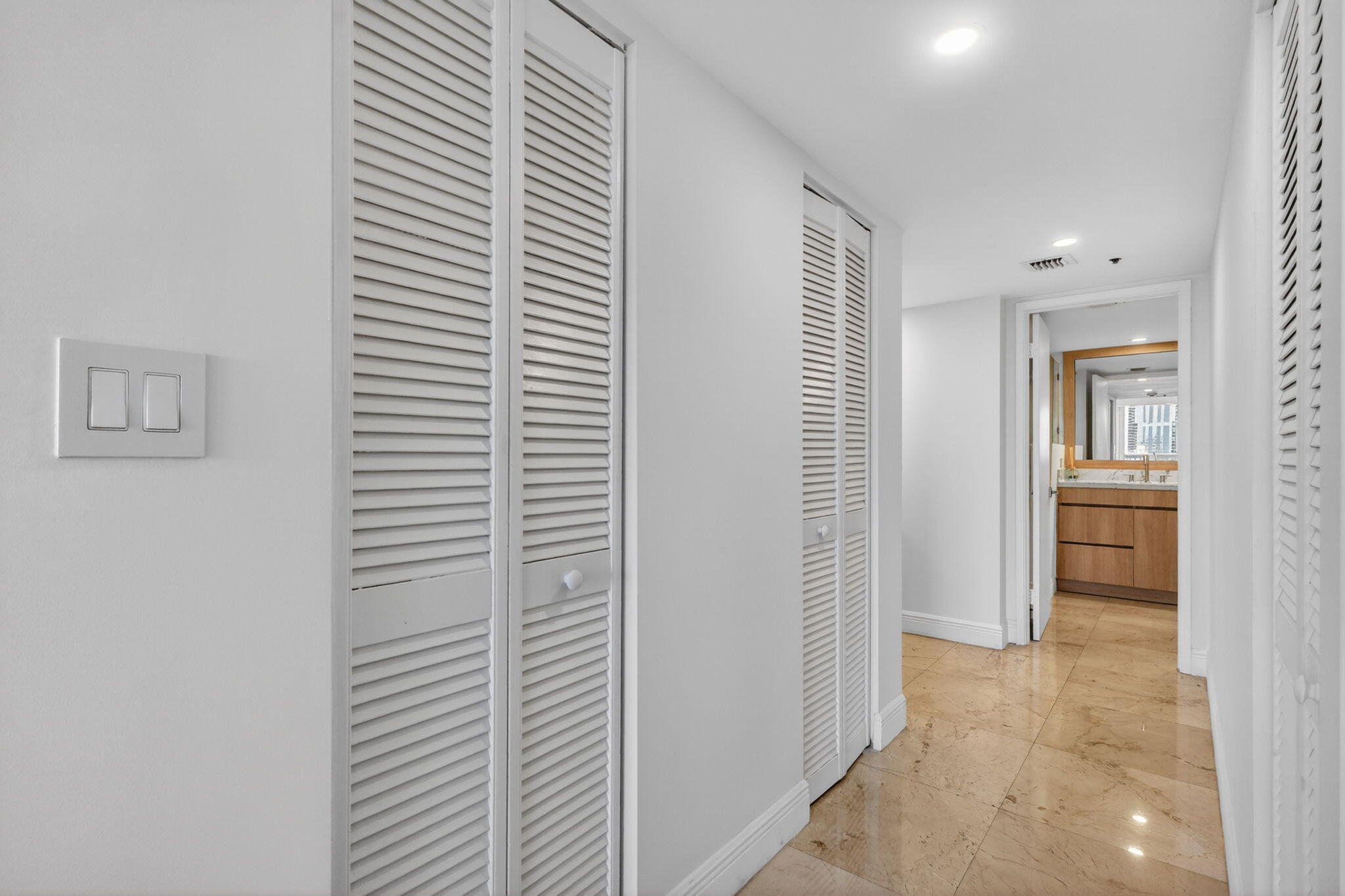 VENETIA CONDO - Residential