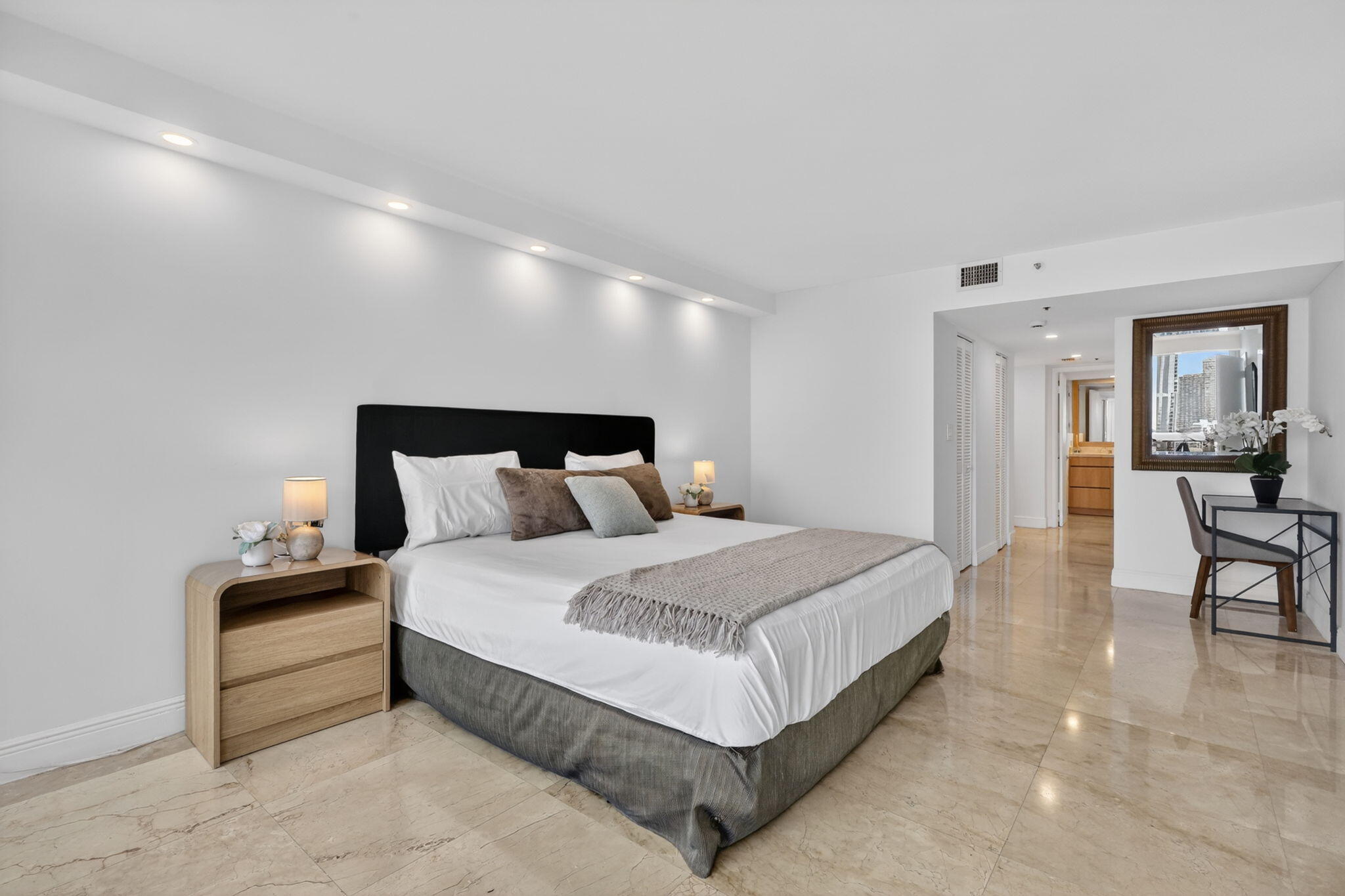 VENETIA CONDO - Residential