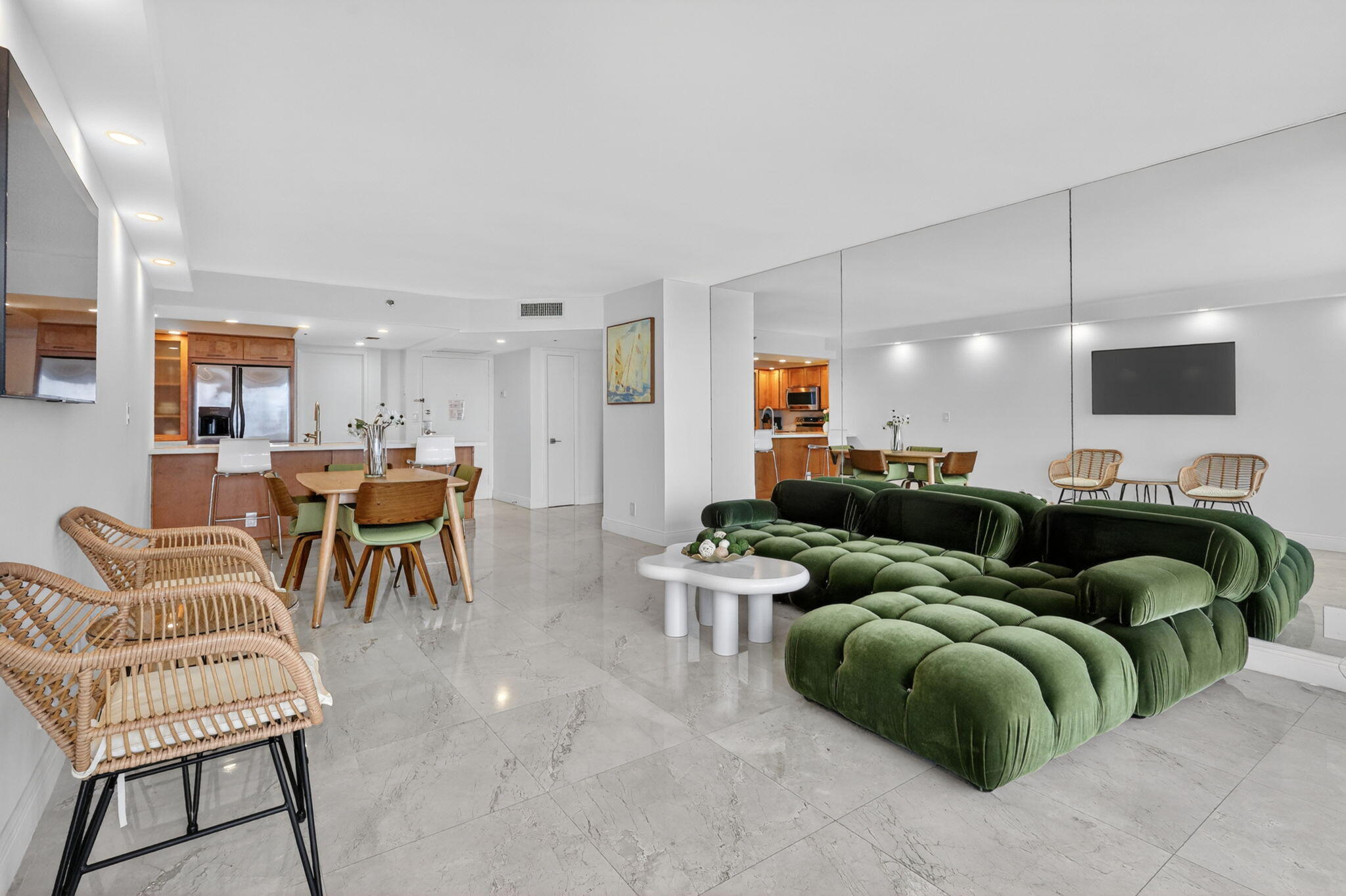 VENETIA CONDO - Residential