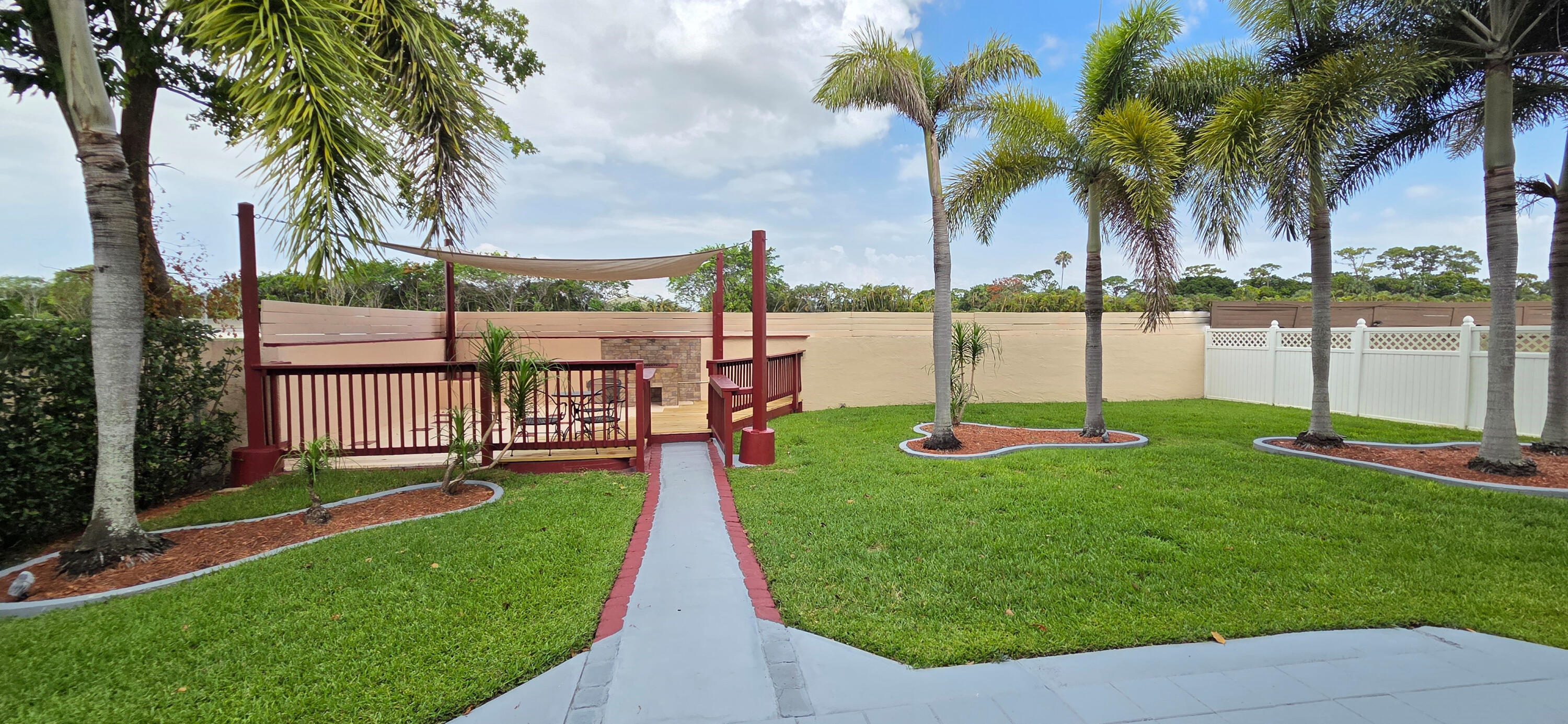 COQUINA LAKES - Residential