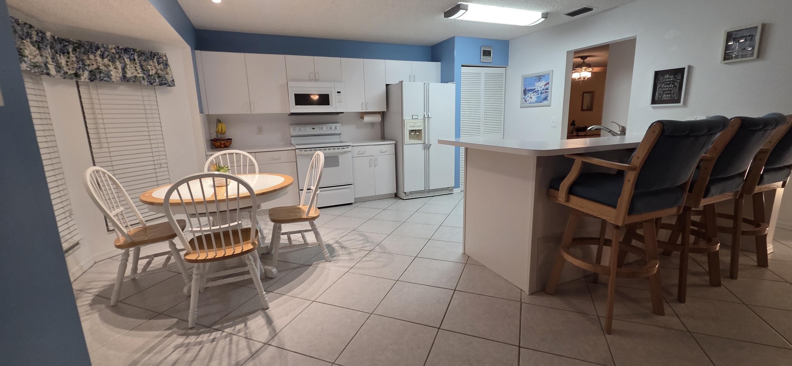 COQUINA LAKES - Residential