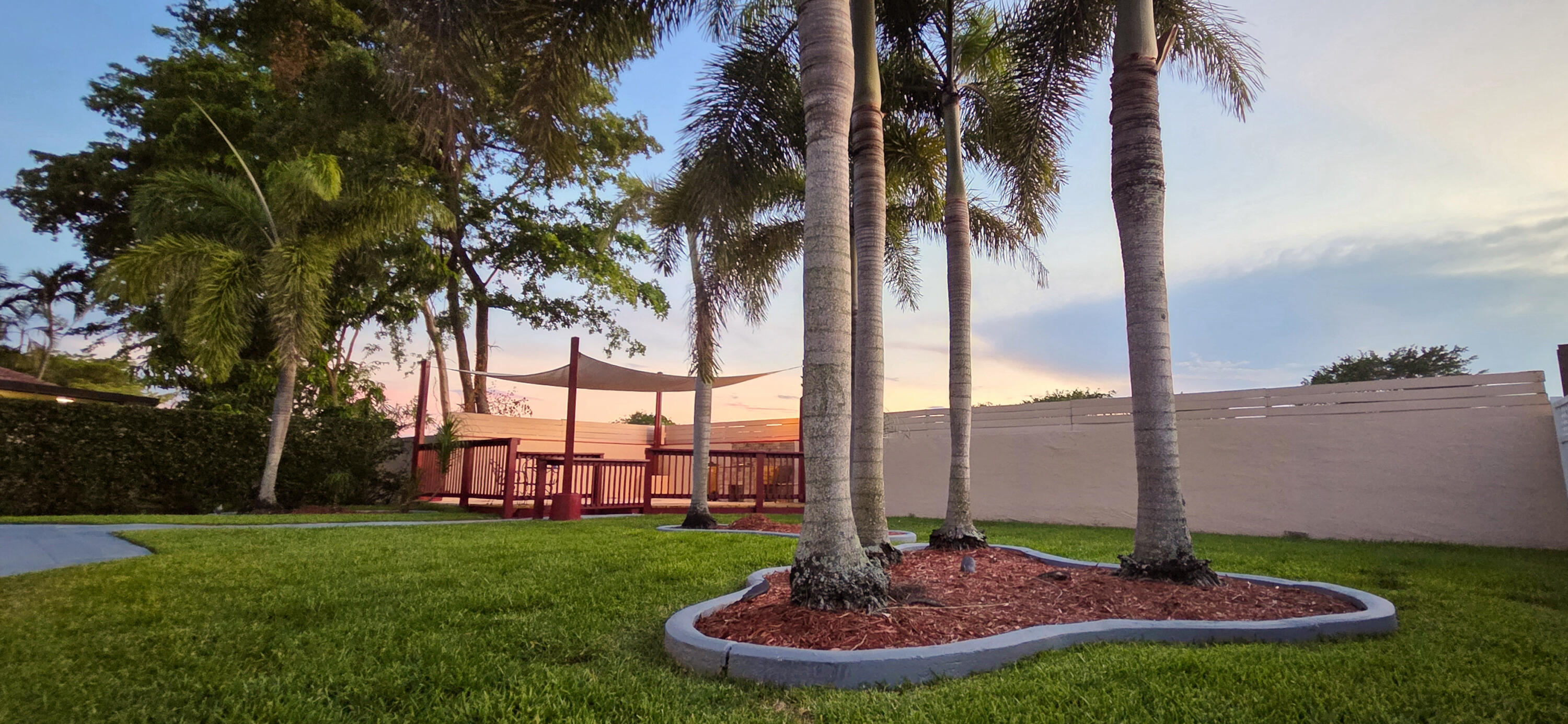 COQUINA LAKES - Residential