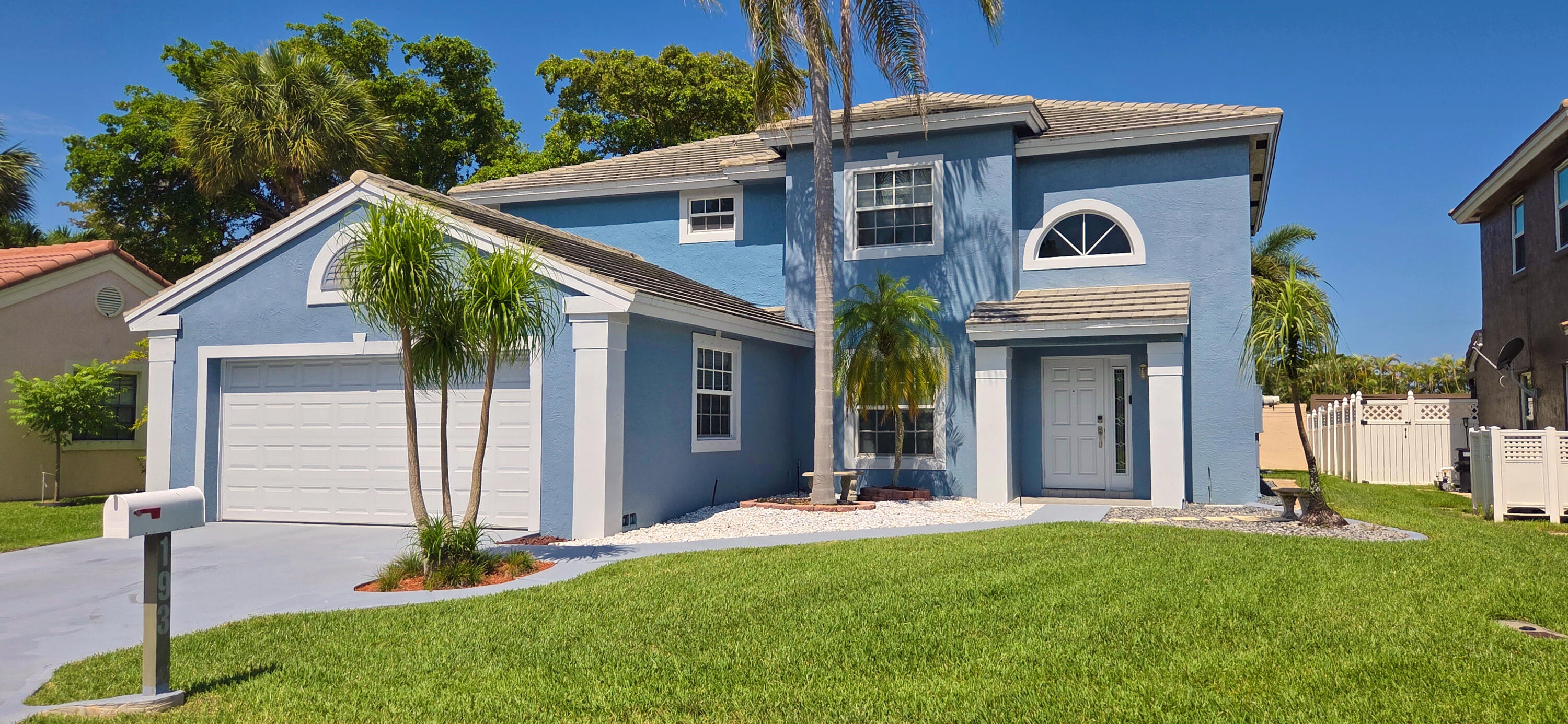 COQUINA LAKES - Residential