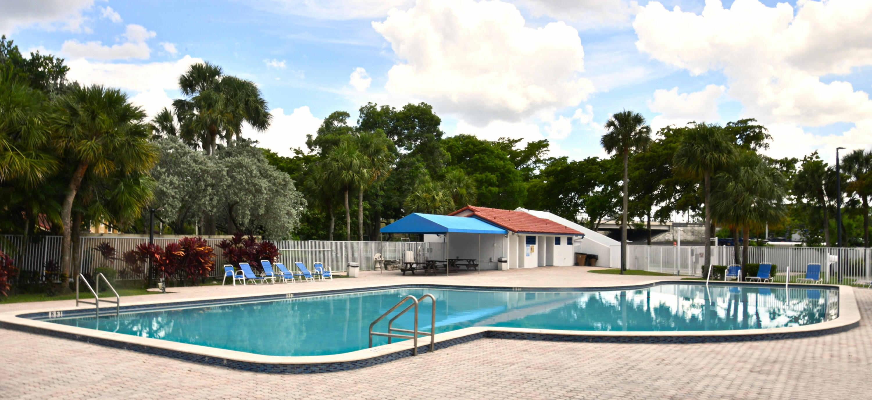 COQUINA LAKES - Residential