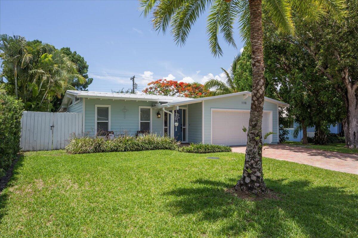PALM BEACH FARMS CO 10 - Residential Lease