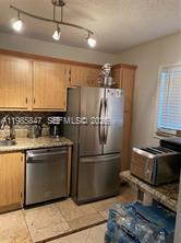 LAGO DEL REY CONDO - Residential