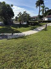 LAGO DEL REY CONDO - Residential
