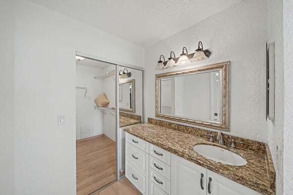 WATERSEDGE AT LAKES OF DELRAY CONDO A THRU H DE - Residential