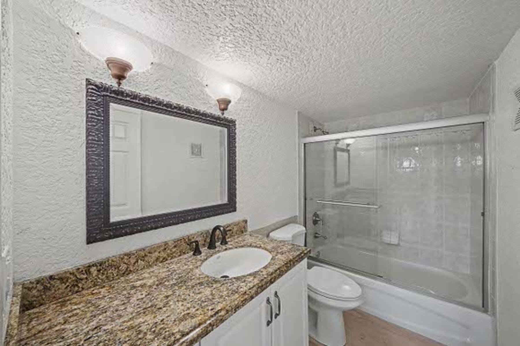WATERSEDGE AT LAKES OF DELRAY CONDO A THRU H DE - Residential