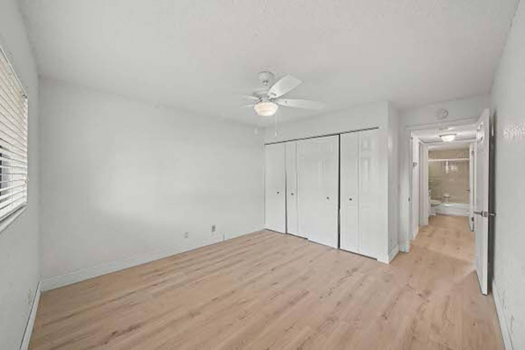 WATERSEDGE AT LAKES OF DELRAY CONDO A THRU H DE - Residential