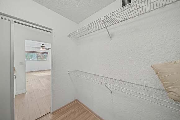 WATERSEDGE AT LAKES OF DELRAY CONDO A THRU H DE - Residential