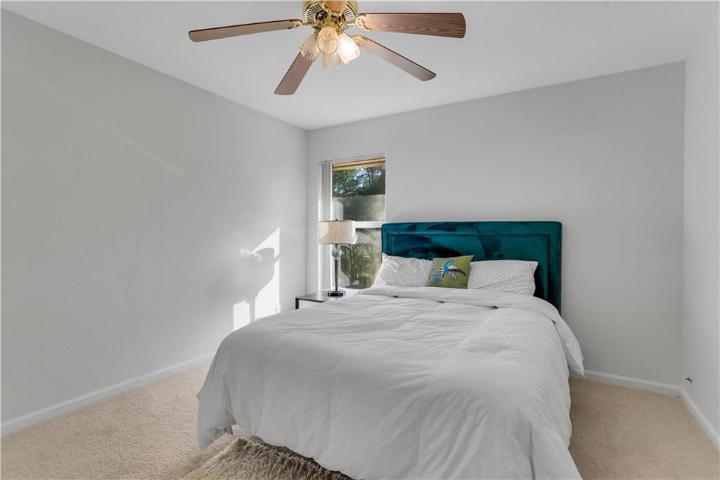 Acreage & Unrec - Residential
