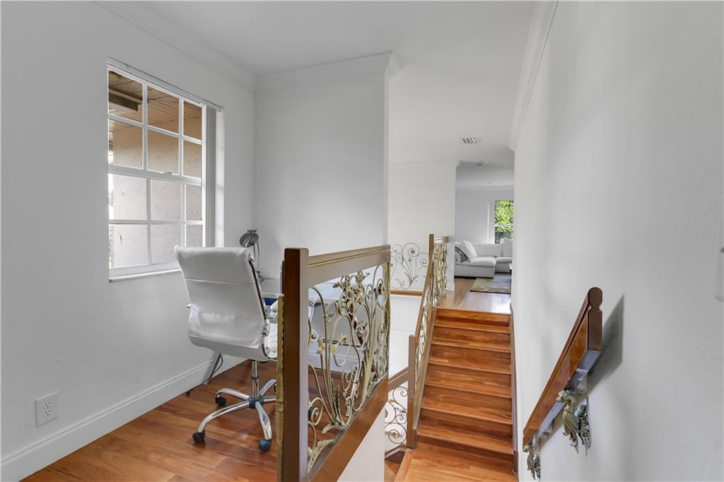 Acreage & Unrec - Residential