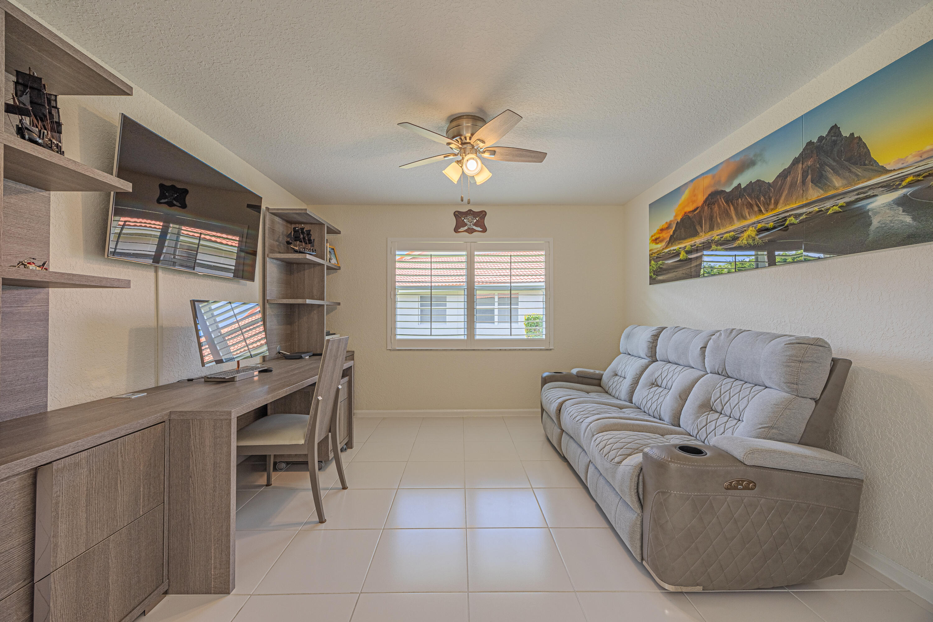 PALM ISLES I, II AND III CONDOS - Residential