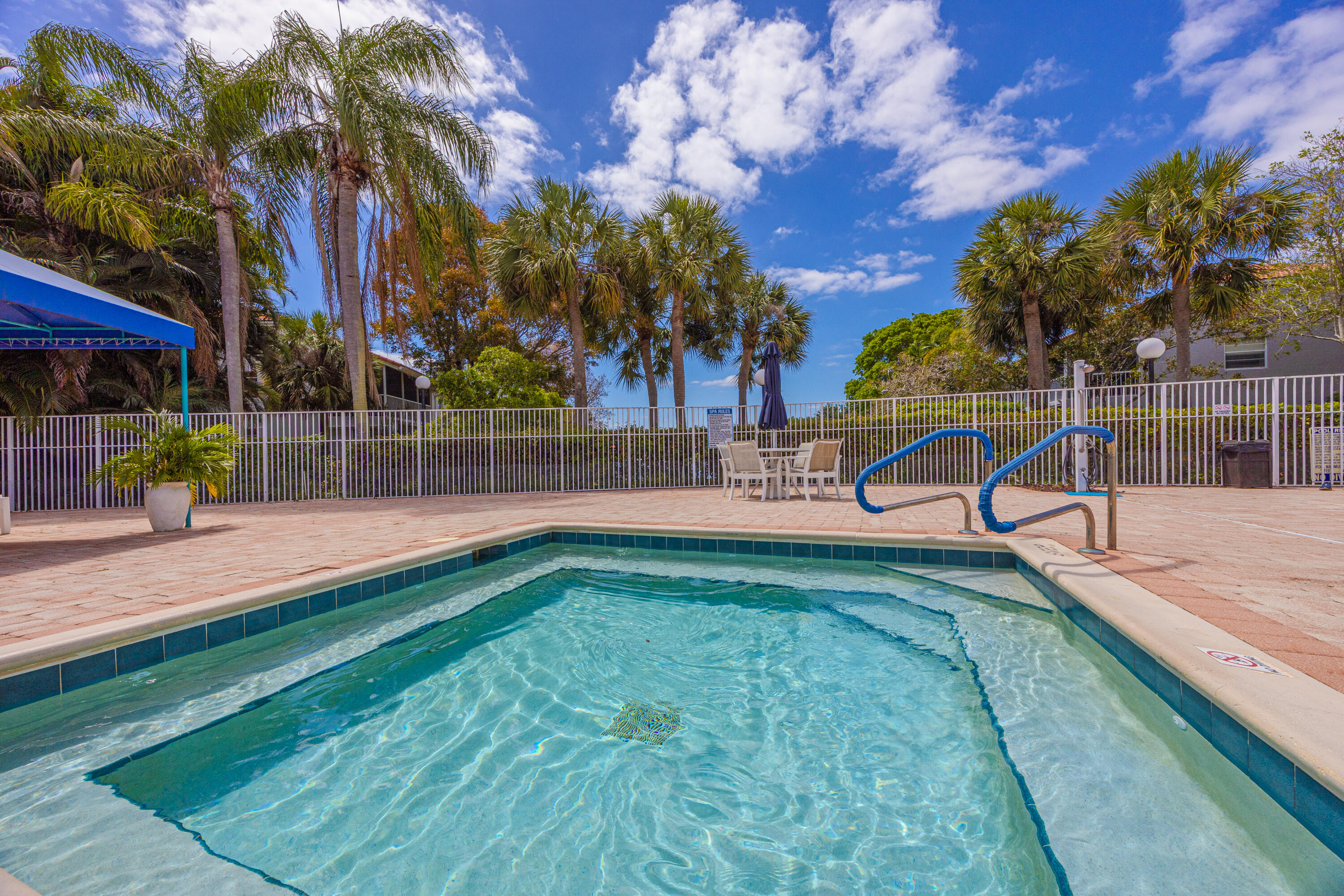 PALM ISLES I, II AND III CONDOS - Residential