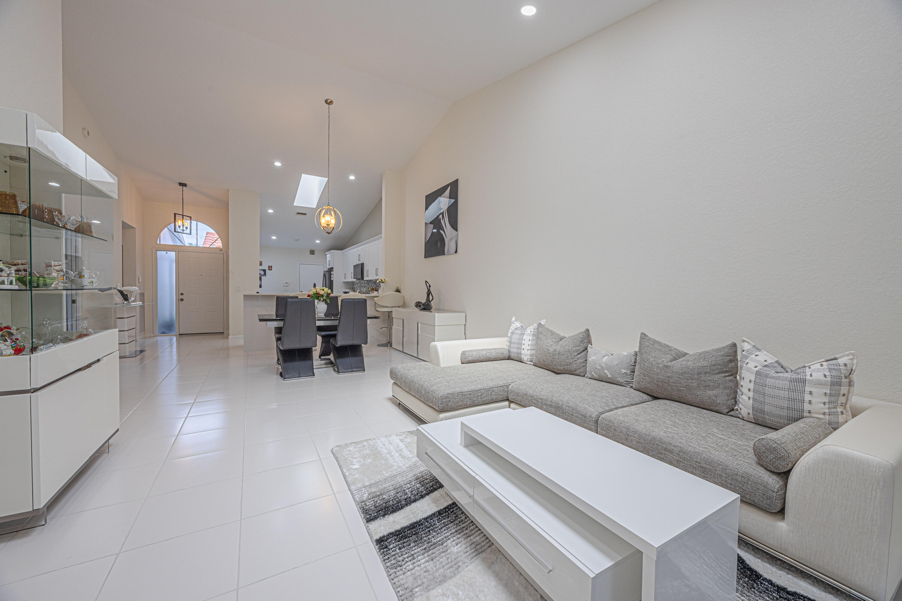 PALM ISLES I, II AND III CONDOS - Residential