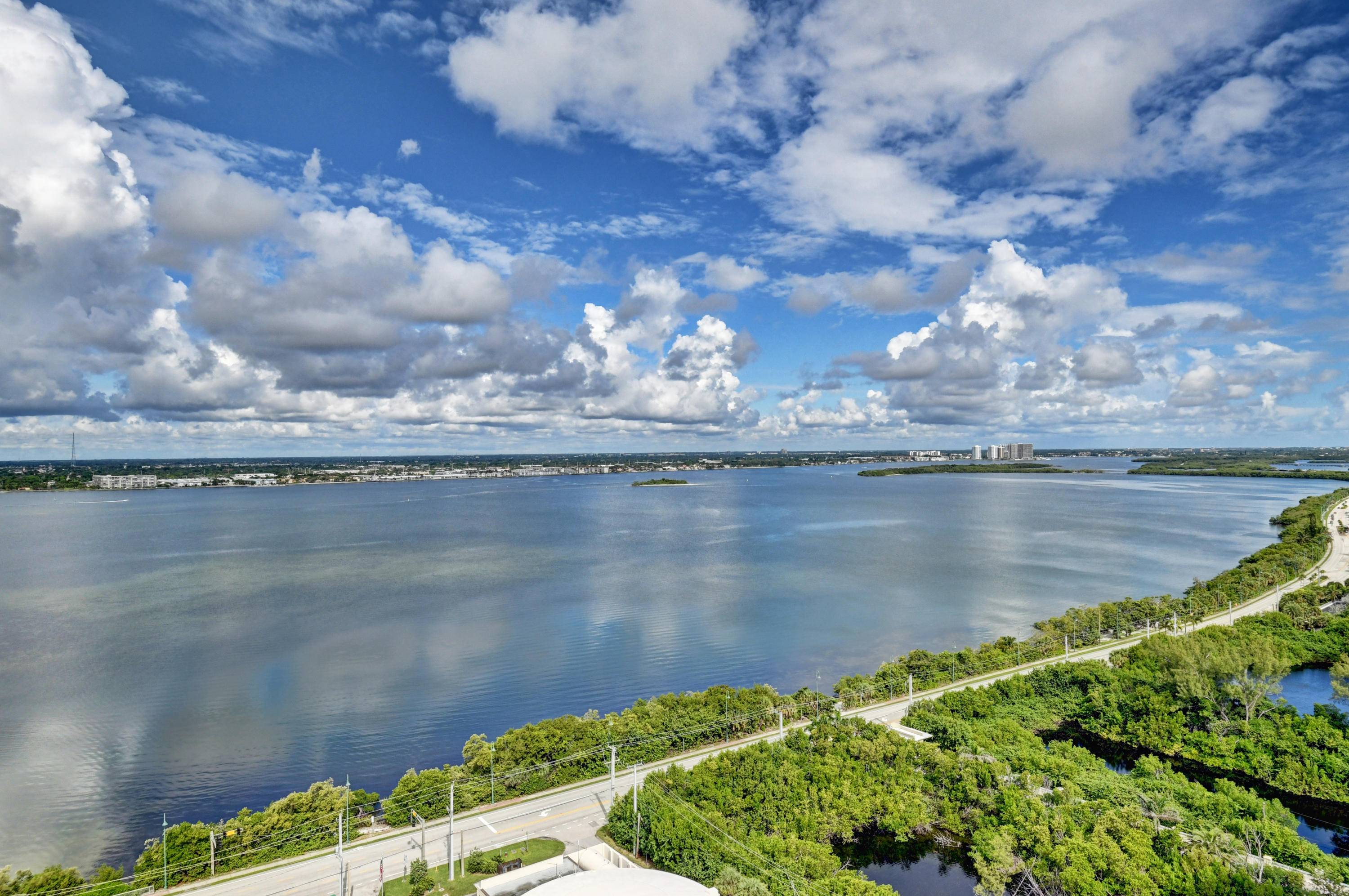 5000 NORTH OCEAN - Residential