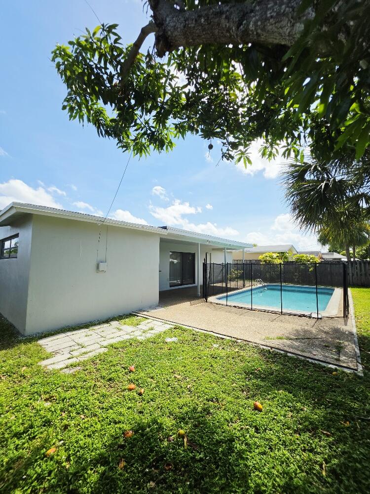 SUNRISE GOLF VILLAGE SEC 21 - Residential